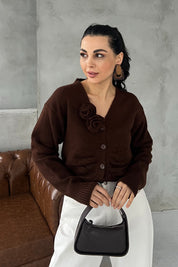 Kahve Gül Aparatlı Triko Hırka SY-2924-Kahve