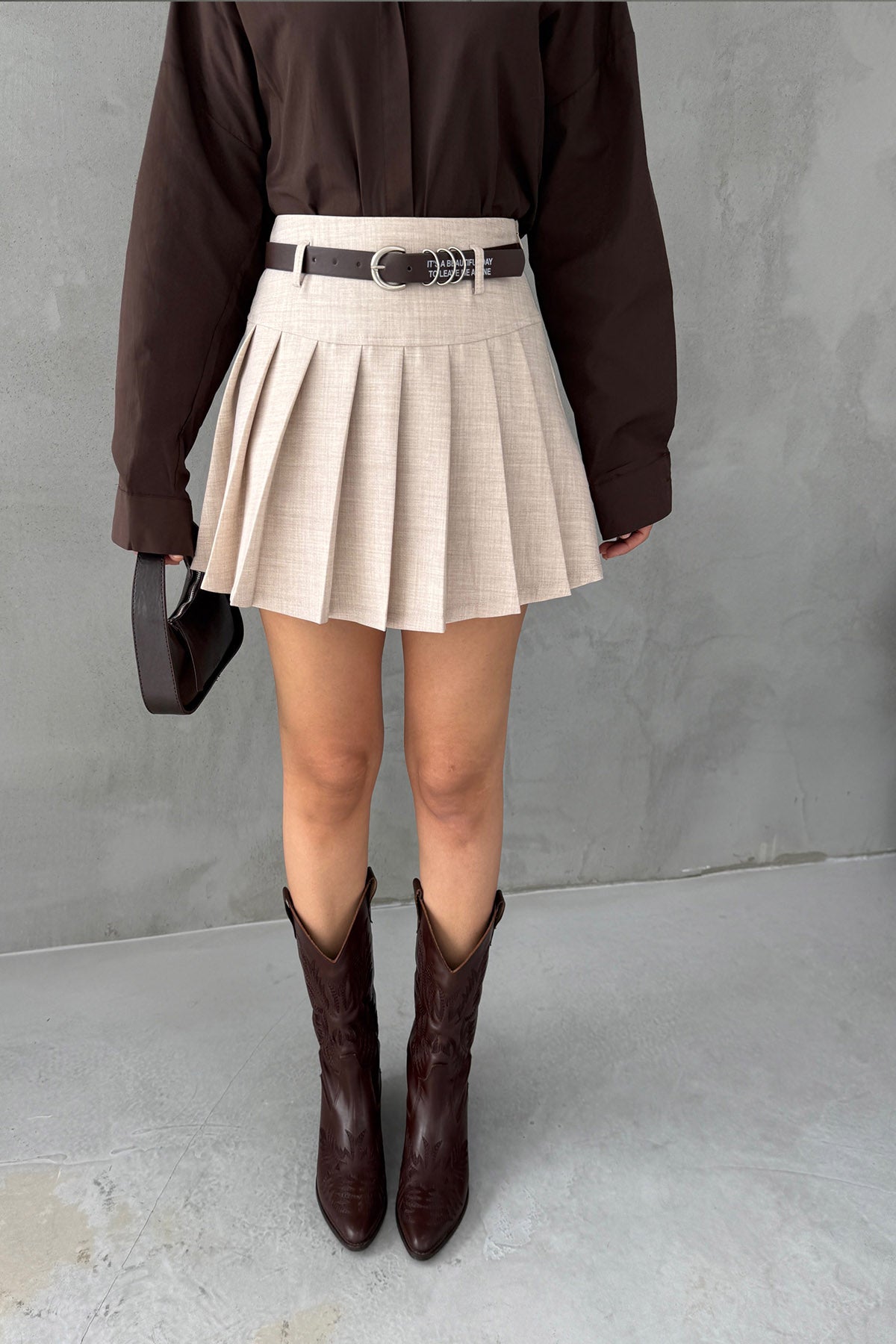 Natural Kemer Detaylı Pileli Mini Etek SY-3026-Natural