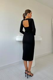 Siyah Arkası Pencere Detaylı Önü Yırtmaçlı Midi Elbise SY-1622-Siyah