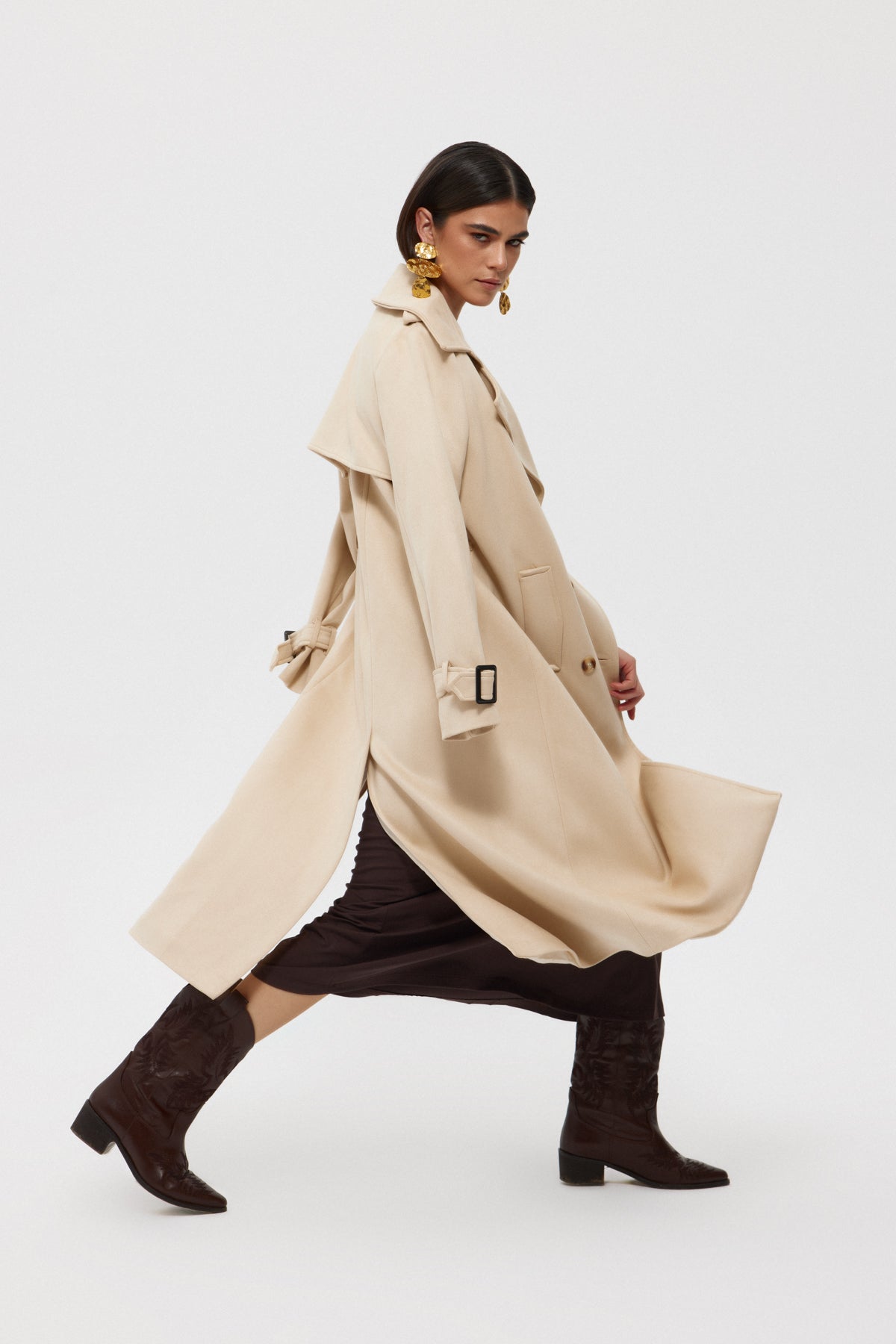 Bej Süet Kemerli Düğmeli Uzun Kaban SY-2403-Bej