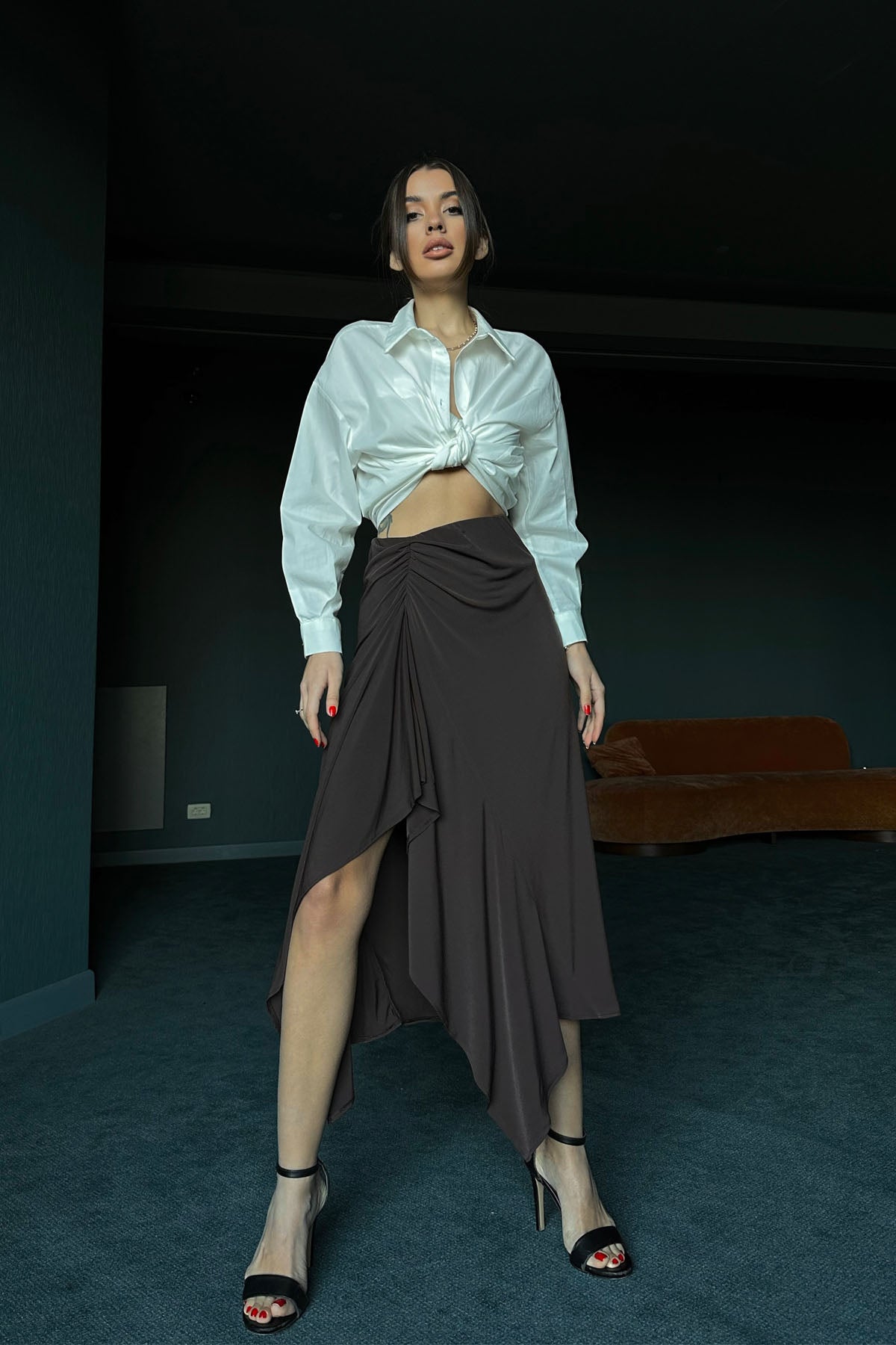 Kahverengi Önü Büzgülü Midi Etek SY-0013-Kahvarengi