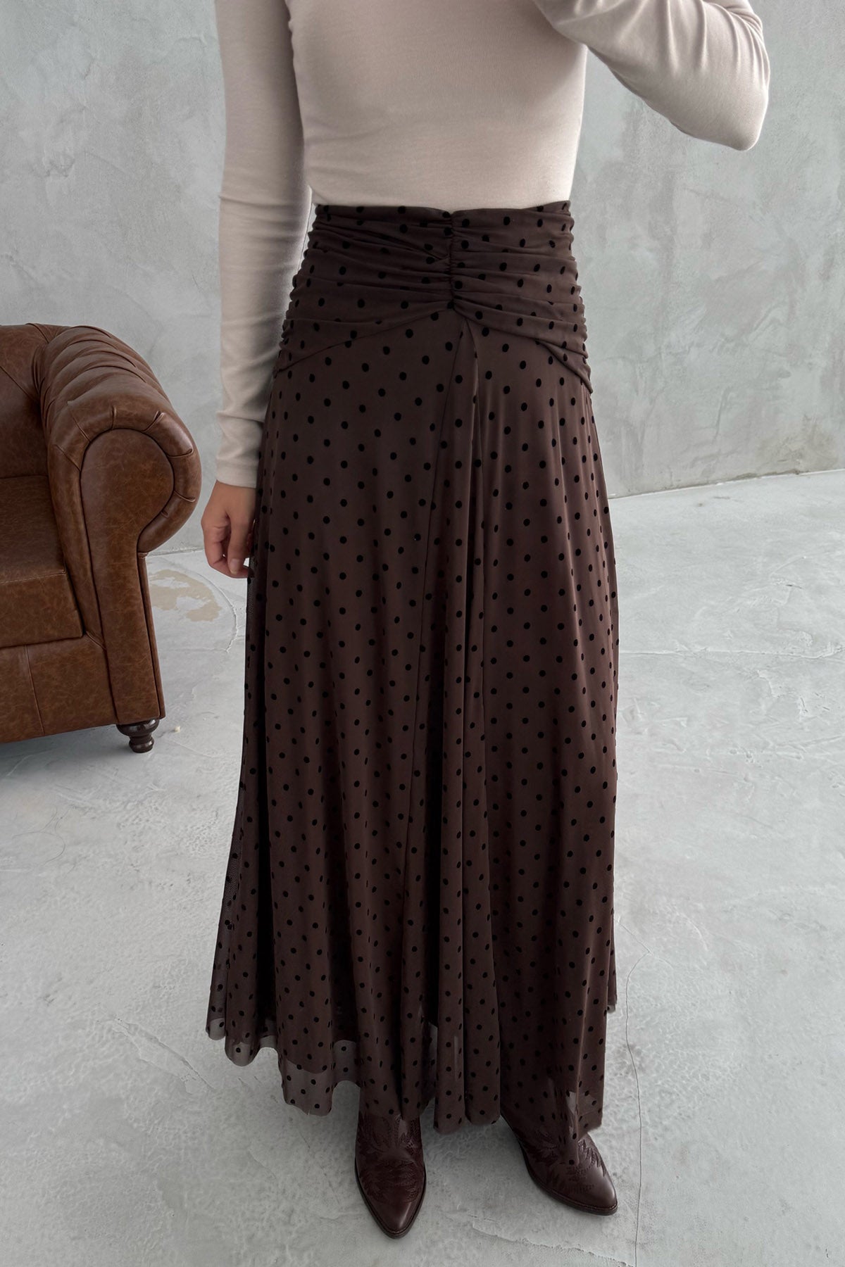 Kahve Büzgülü Flok Baskı Puantiyeli Etek SY-3358-Kahve