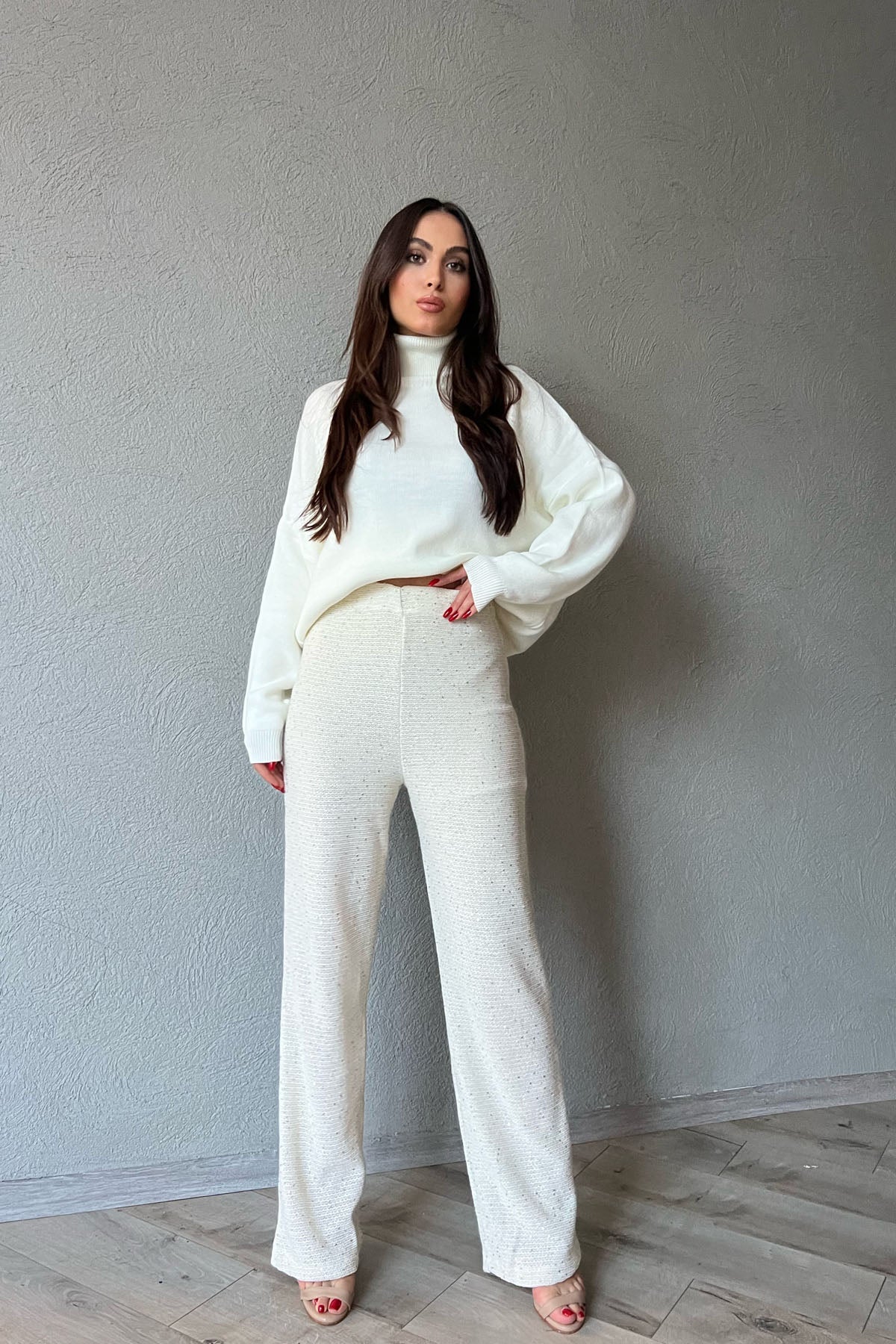 Bej Pullu Beli Lastikli Astarlı Triko Pantolon SY-1324-Bej