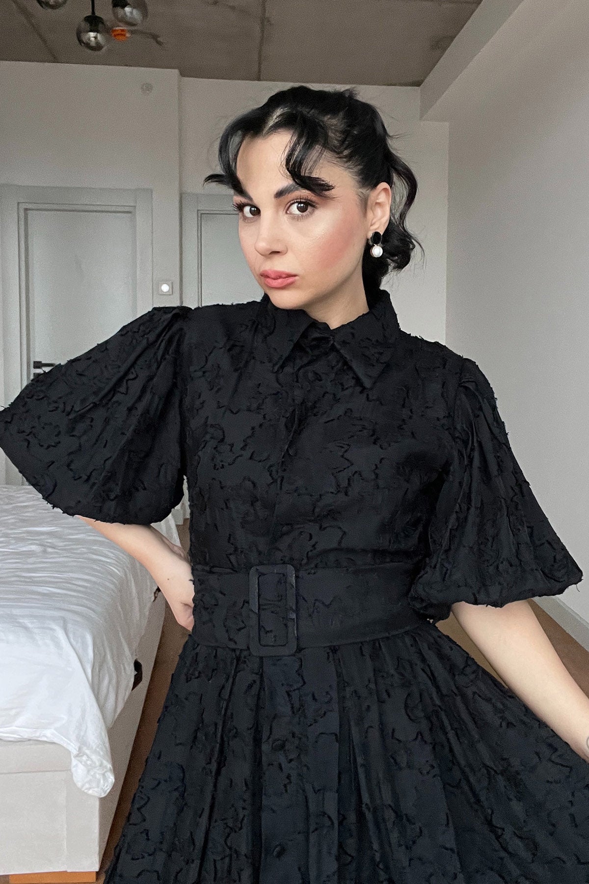 Siyah Venil Balon Kol Kemerli Kloş Elbise SY-2946-Siyah