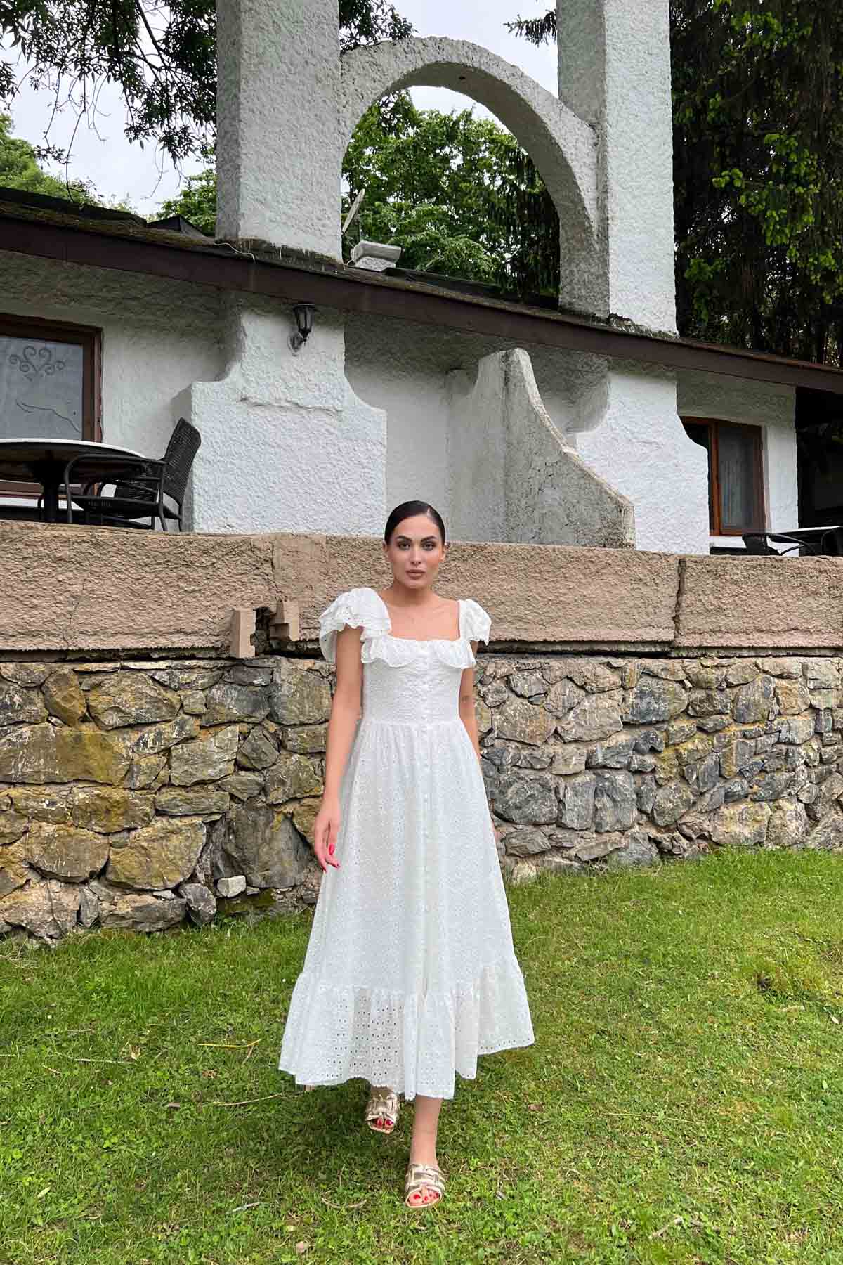 Ekru Önü Düğme Detaylı Kolları Gipeli Brode Elbise SY-2050-Ekru