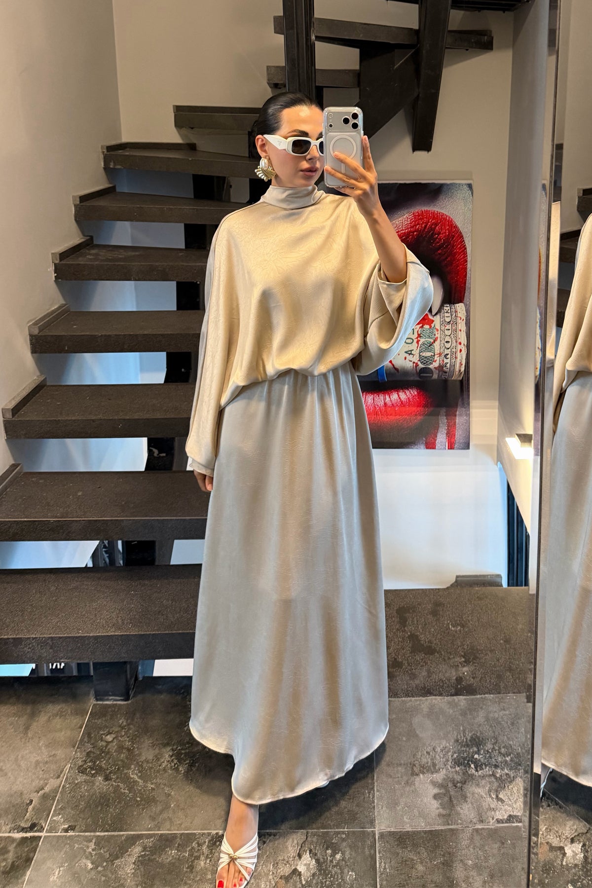 Bej Arkası Bağlamalı Uzun Saten Elbise SY-3583-Bej