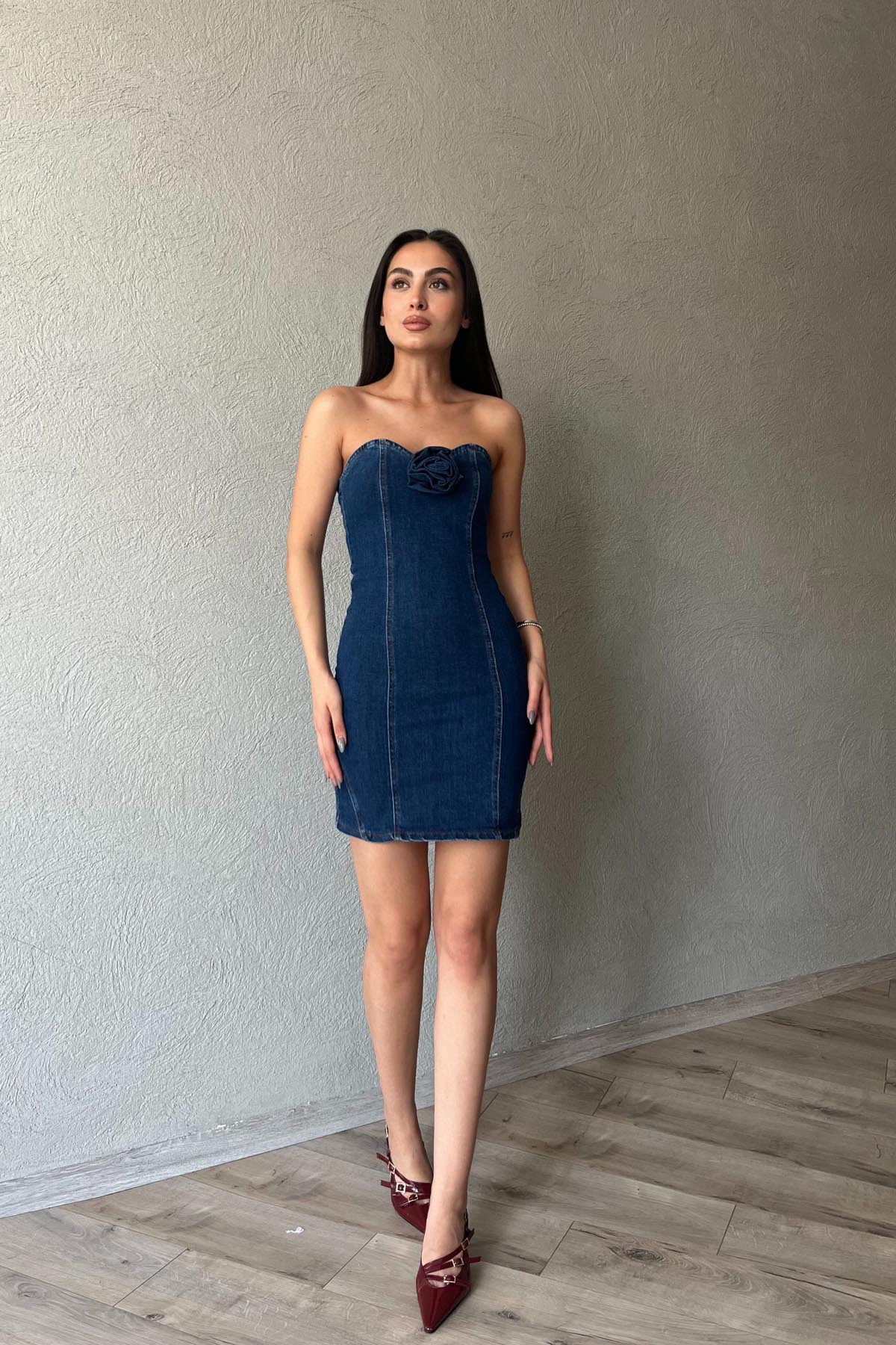 Koyu Mavi Straplez Gül Broş Detaylı Denim Elbise SY-1900- Koyu Mavi