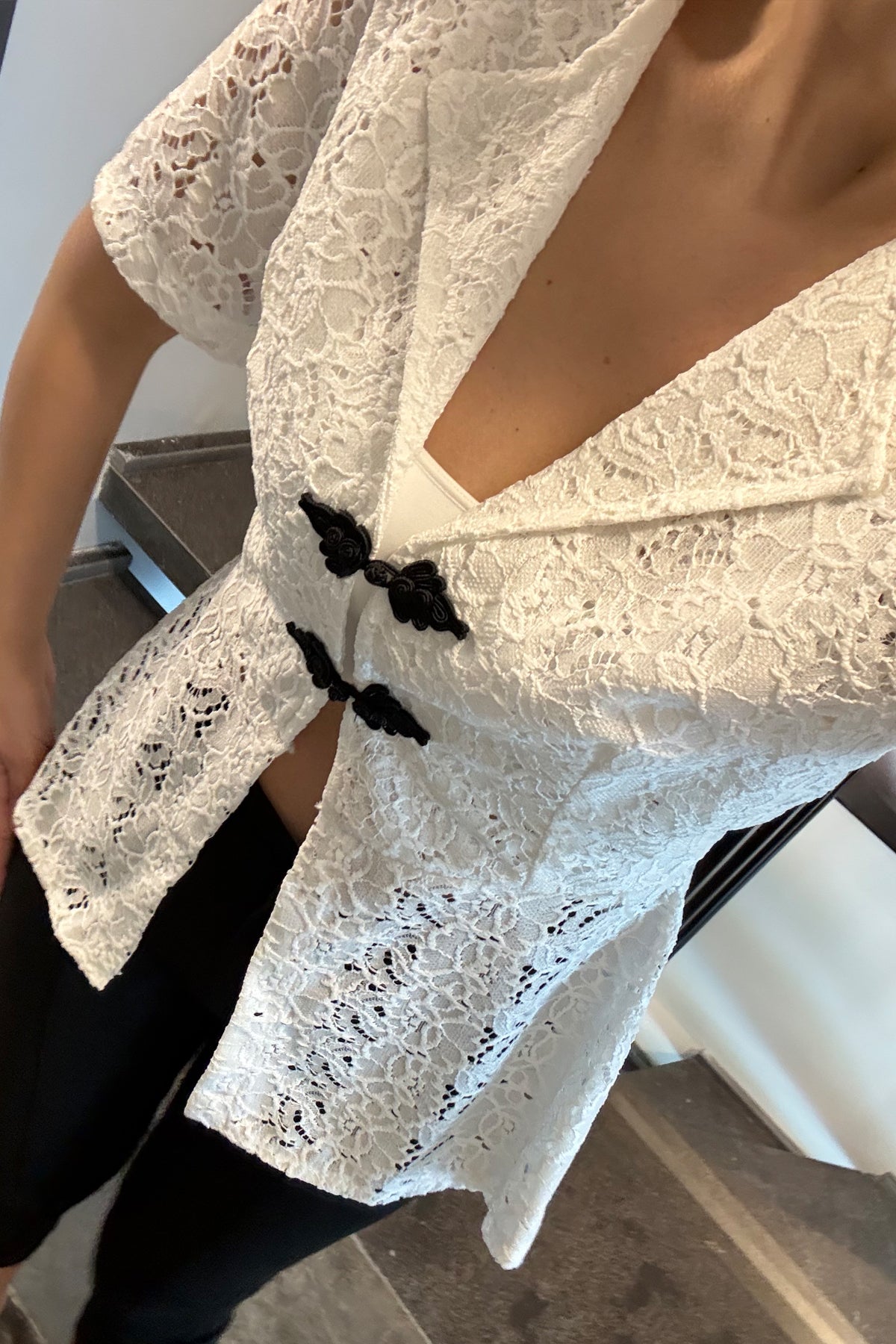Beyaz Dantel Detaylı Vintage Bluz SY-3695-Beyaz