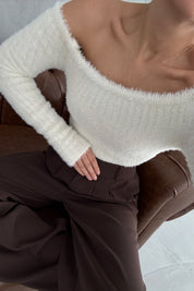 Ekru Sakallı Kayık Yaka Triko Kazak SYM-3426-Ekru