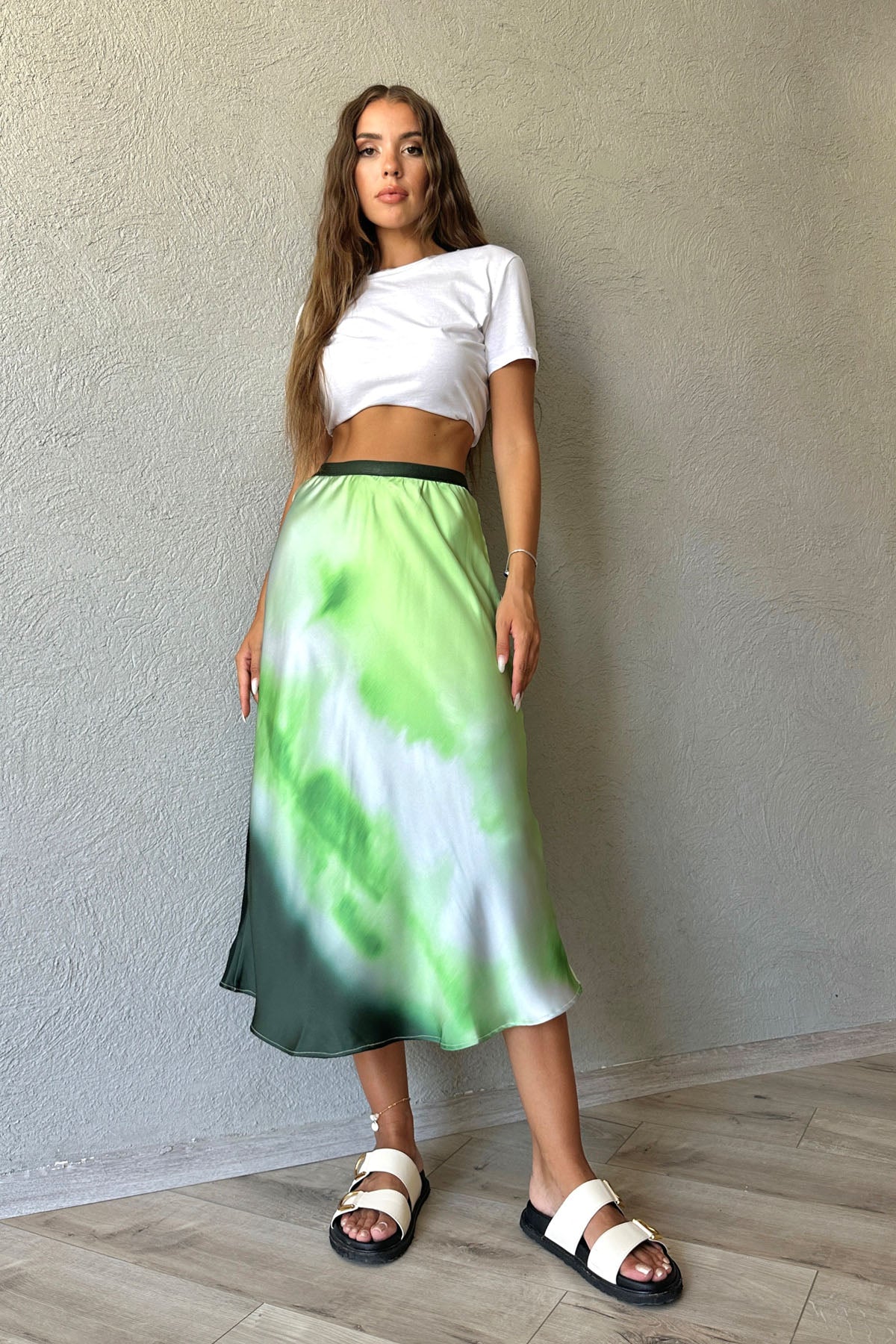 Yeşil Batik Desen Beli Lastikli Saten Etek SY-0892-Yeşil