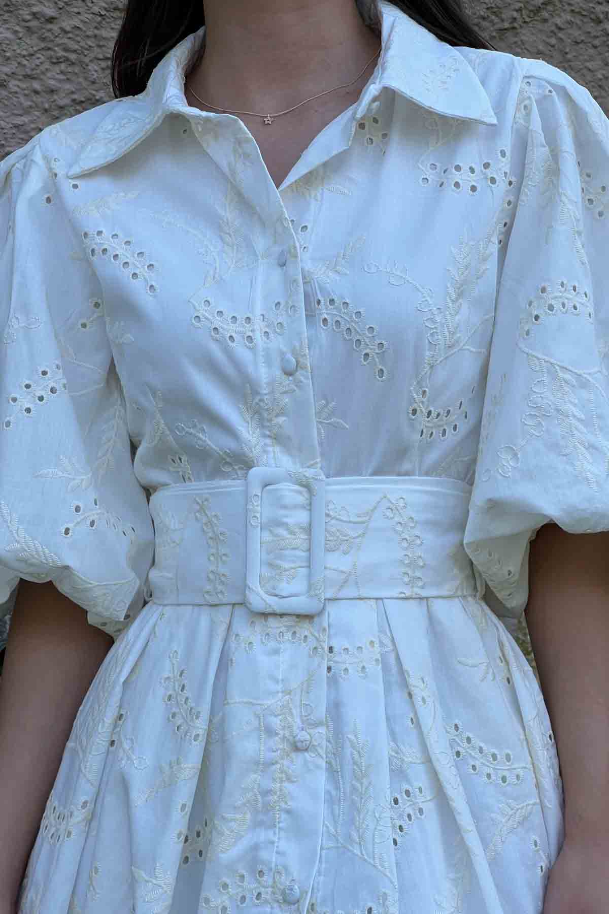 Ekru Balon Kol Pile Detaylı Kemerli Brode Elbise SY-2084-Ekru