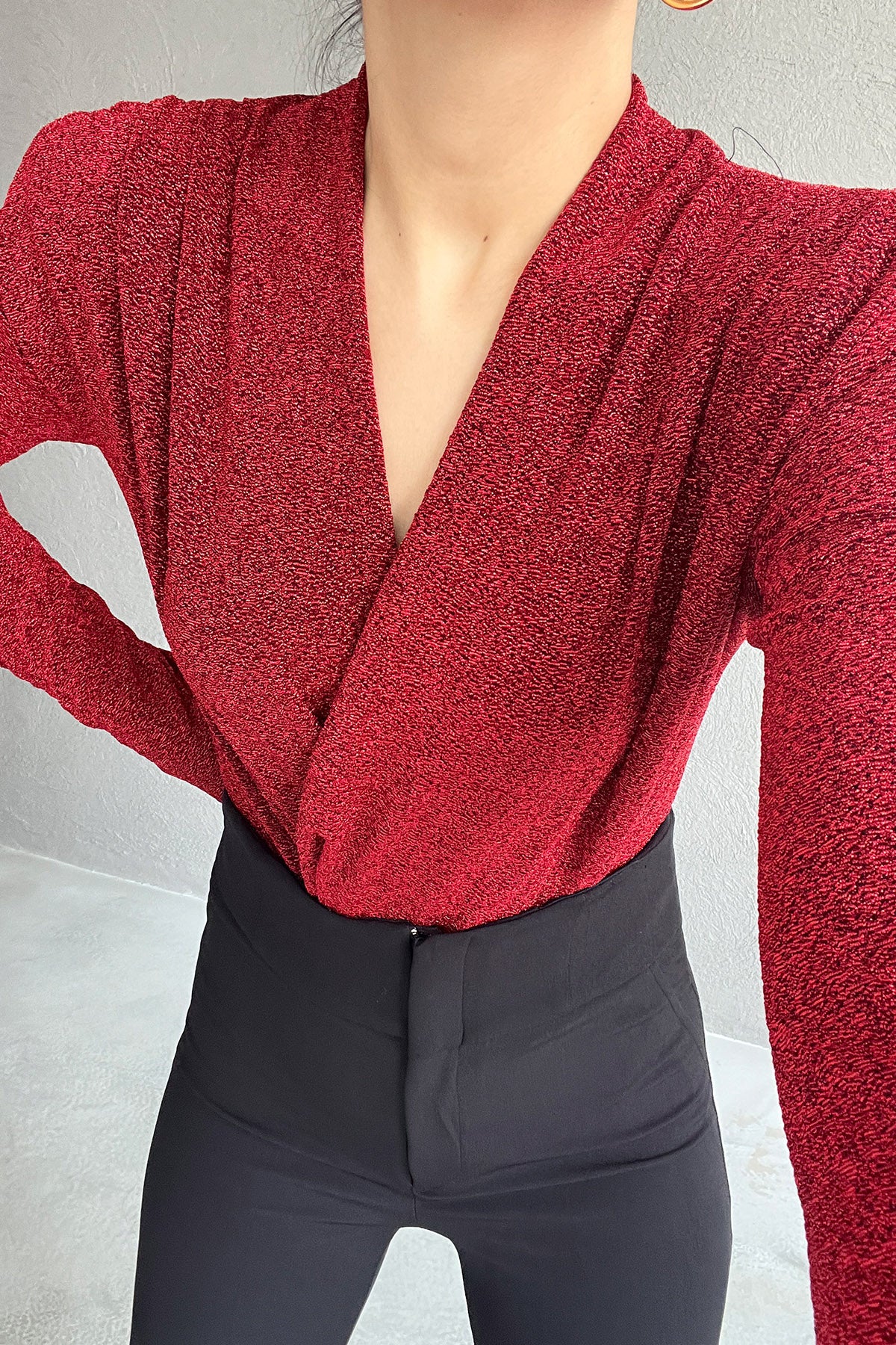 Kırmızı Simli Kruvaze Yaka Vatkalı Çıtçıtlı Body SY-1396-Kırmızı