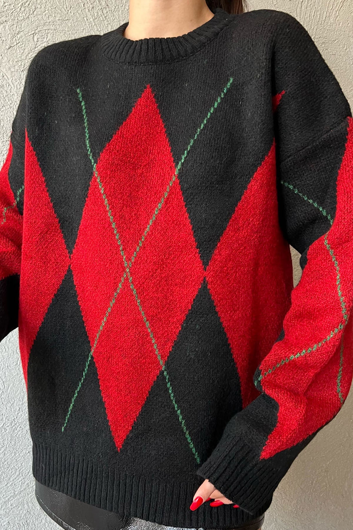 Siyah Baklava Desenli Yakalı Kazak SY-1302-Siyah