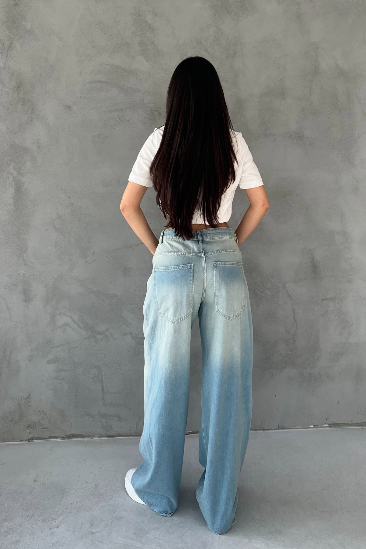 Açık Mavi Düşük Bel Eskitme Süper Wide Leg Jean SY-1713-Açık Mavi