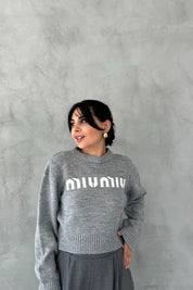 Gri Morris Yazı Baskılı Crop Kazak SY-2464-Gri