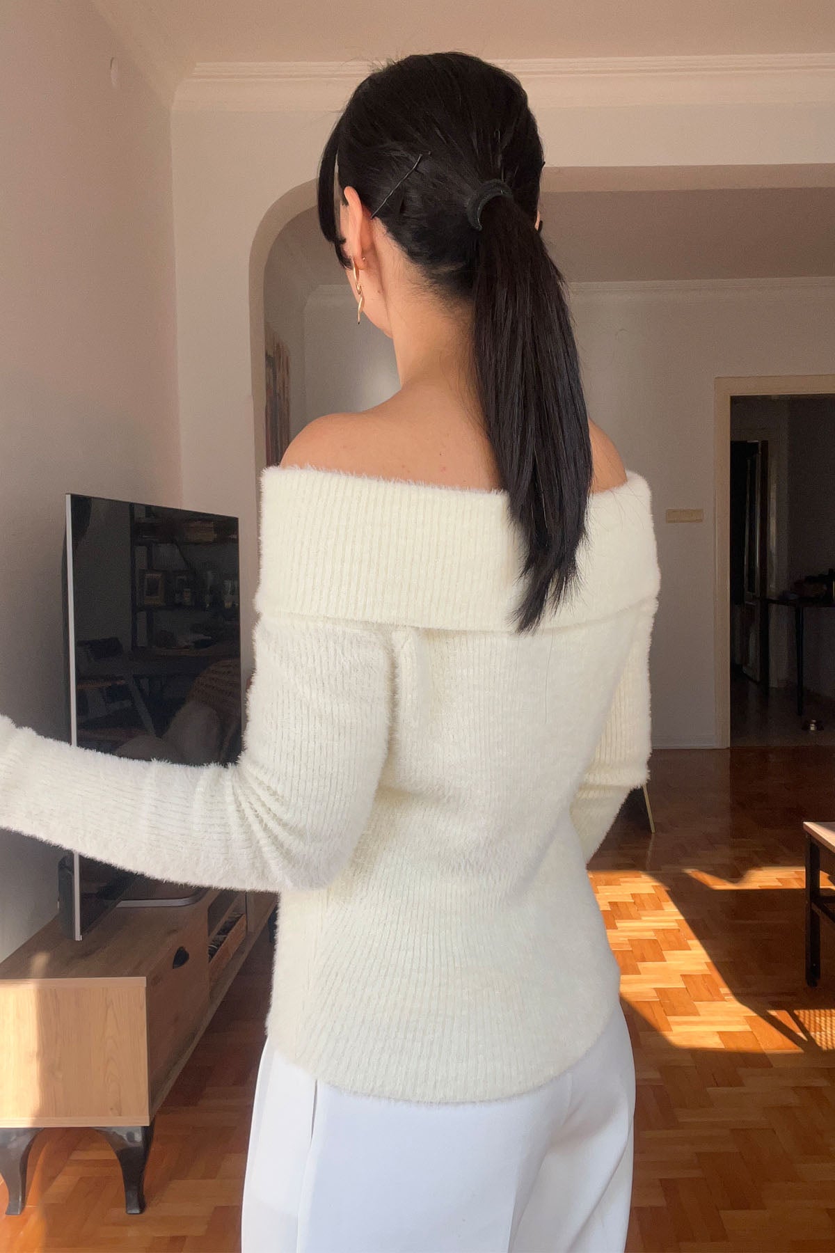 Ekru Madonna Yaka Yumoş Triko Kazak SY-2784-Ekru