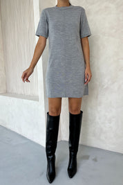 Gri Önü Dikiş Detaylı Kısa Triko Elbise SY-23834-Gri