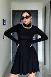 Uzun Kollu Eteği Volanlı Siyah Mini Elbise SY-3543-Siyah