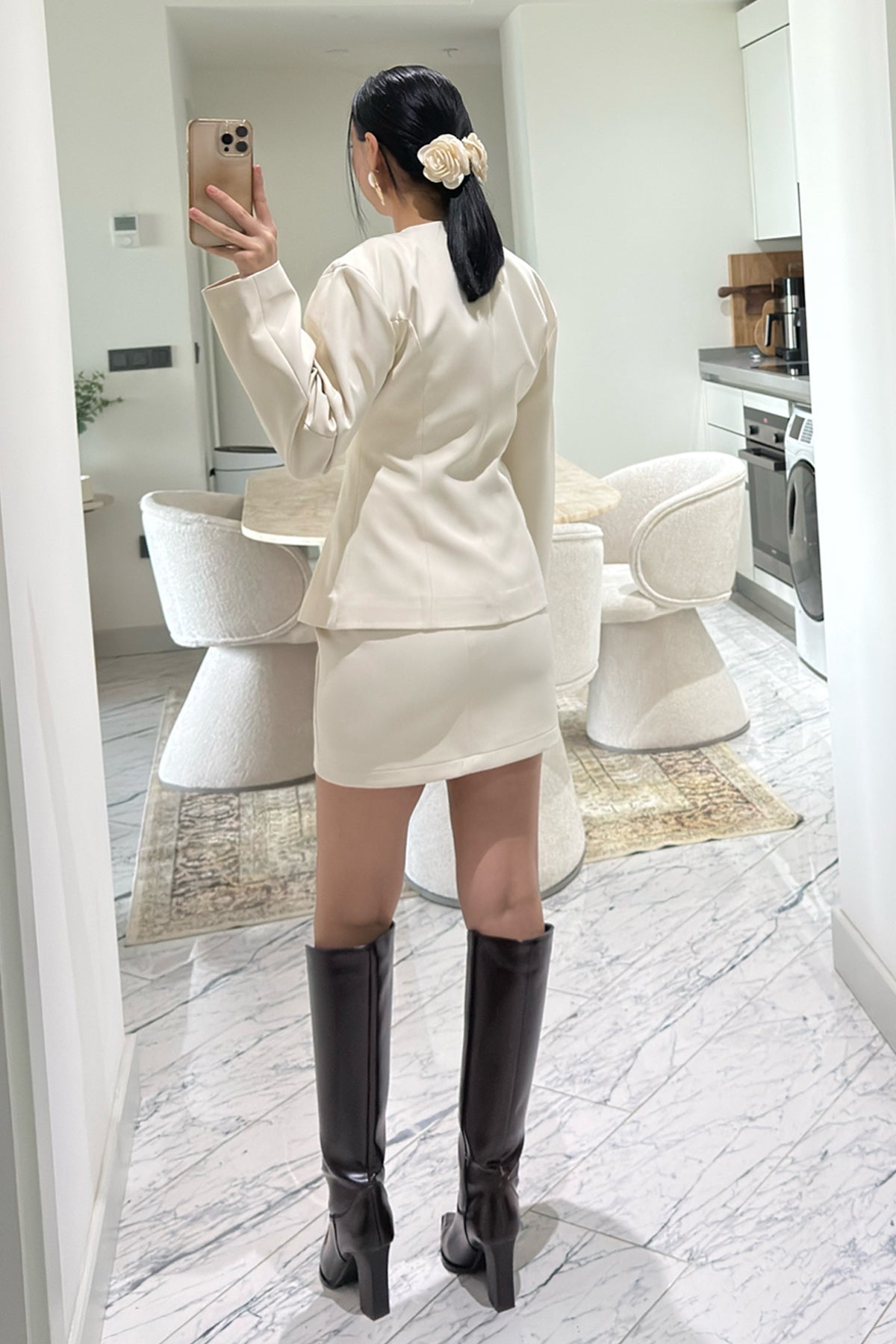 Ekru Tasarım Belden Oturmalı Ceket ve Etek Takım SY-3601-Ekru