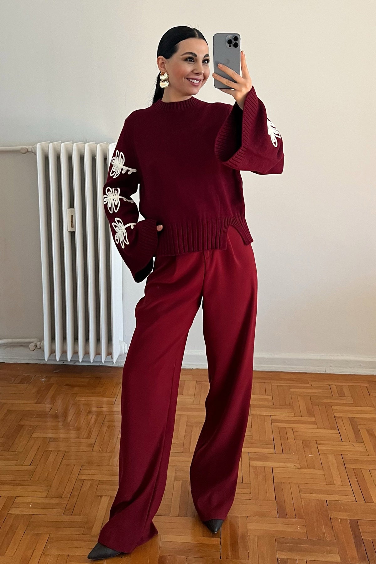 Bordo Tasarım Kolları Nakışlı Kazak SY-2837-Bordo