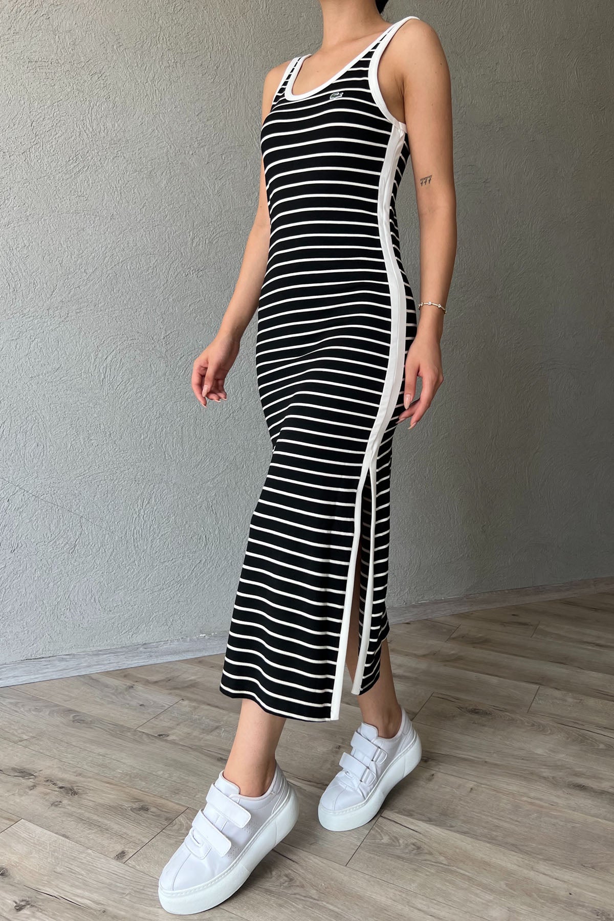 Siyah Beyaz Çizgili L Muadili Kadın Straight Fit Lacivert Elbise SY-2258-Siyah Beyaz