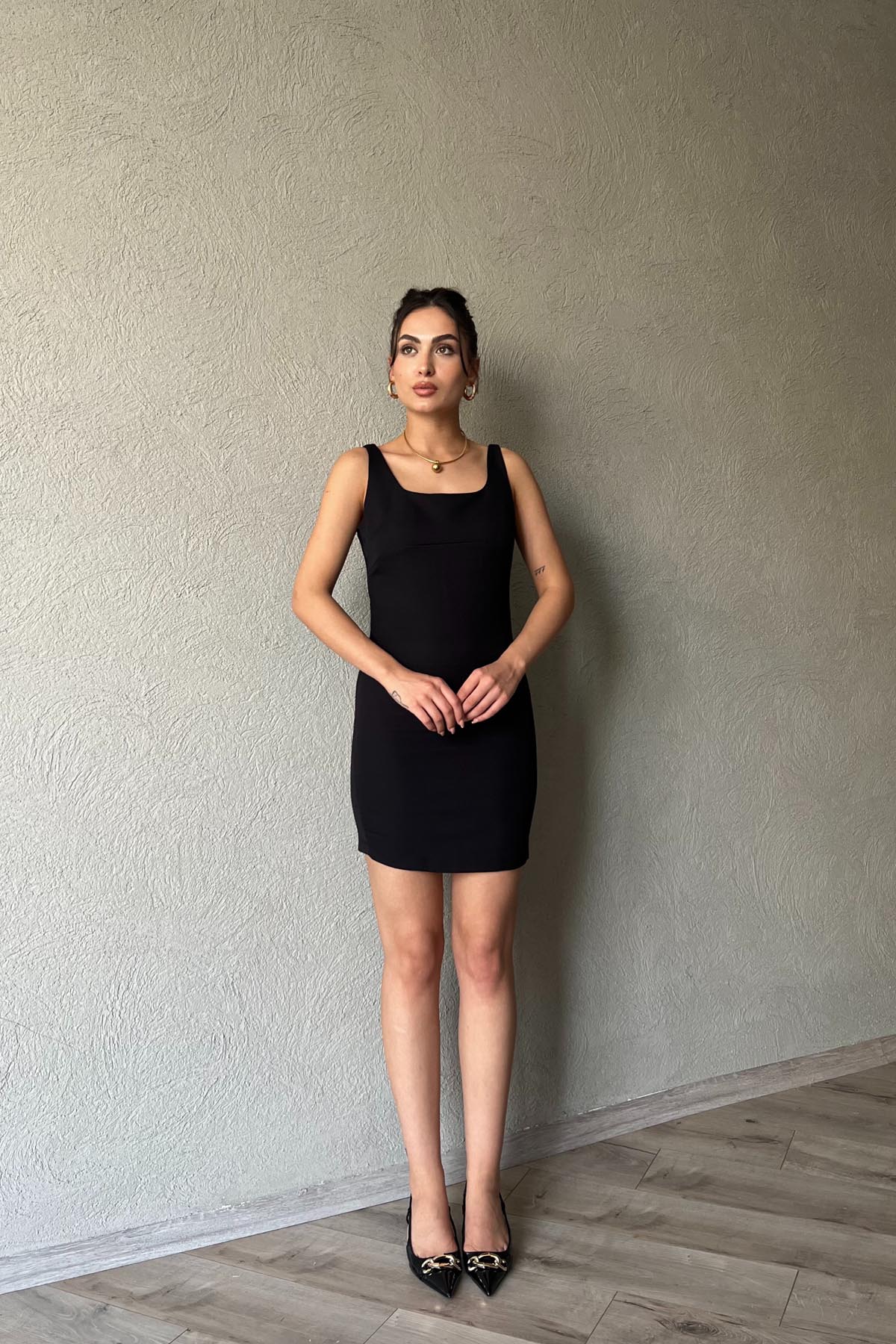 Siyah Kalın Askı Detaylı Kısa Elbise SY-1959-Siyah