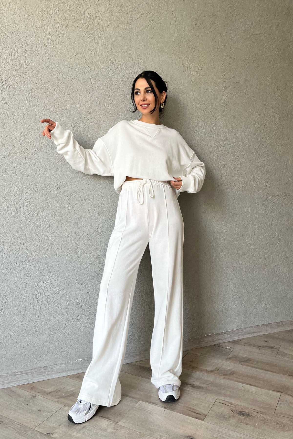 Beyaz Uzun Kollu Sweat ve Önden Dikiş Detaylı Eşofman Takım SY-1290-Beyaz