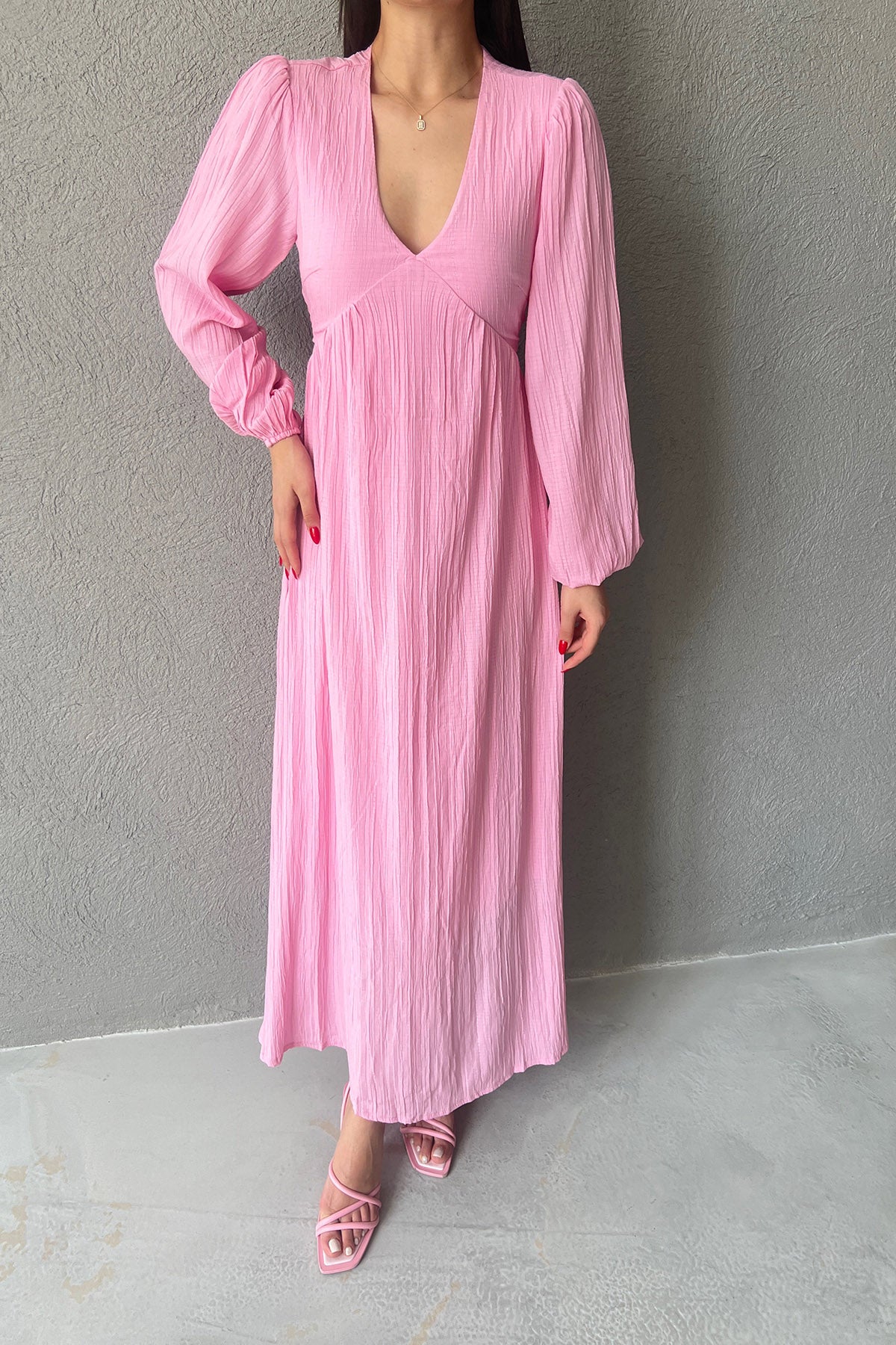 Pembe Gofre V Yaka Uzun Elbise SY-3031-Pembe