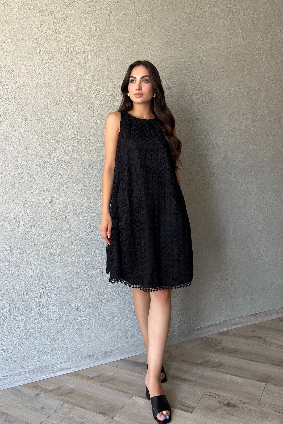 Siyah Dantel İşleme Detaylı Elbise SY-2286-Siyah