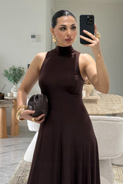 Acı Kahverengi Balıkçı Yaka Maxi Boy Dökümlü Şık Kadın Elbise SY-3632-Kahverengi