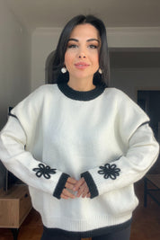 Ekru Kolu Çiçek Nakışlı Triko Kazak SY-2730-Ekru