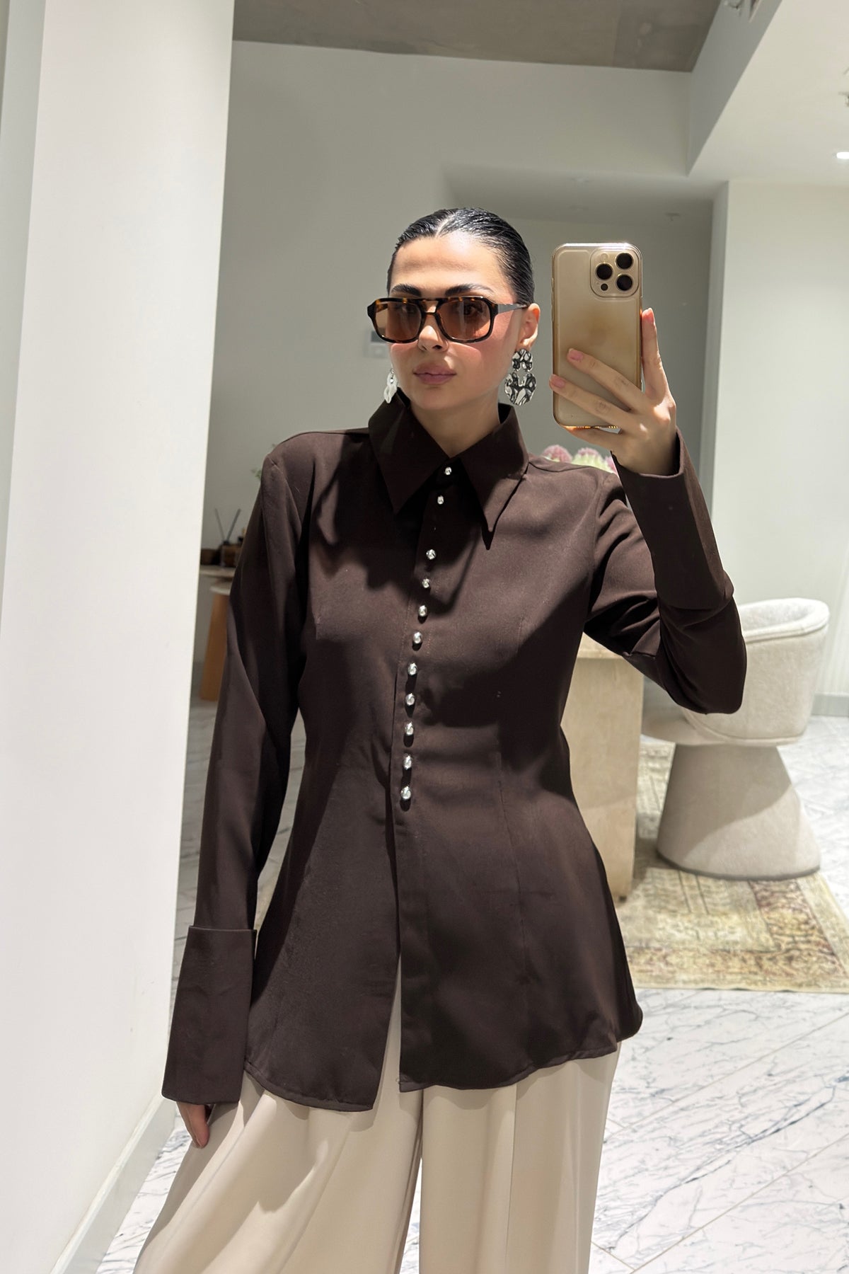 Beli Oturmalı Klasik Yaka Kahve Gömlek SY-3589-Kahverengi