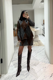 Dik Yaka Baklava Desenli Etekli Takım SY-3518-Gri