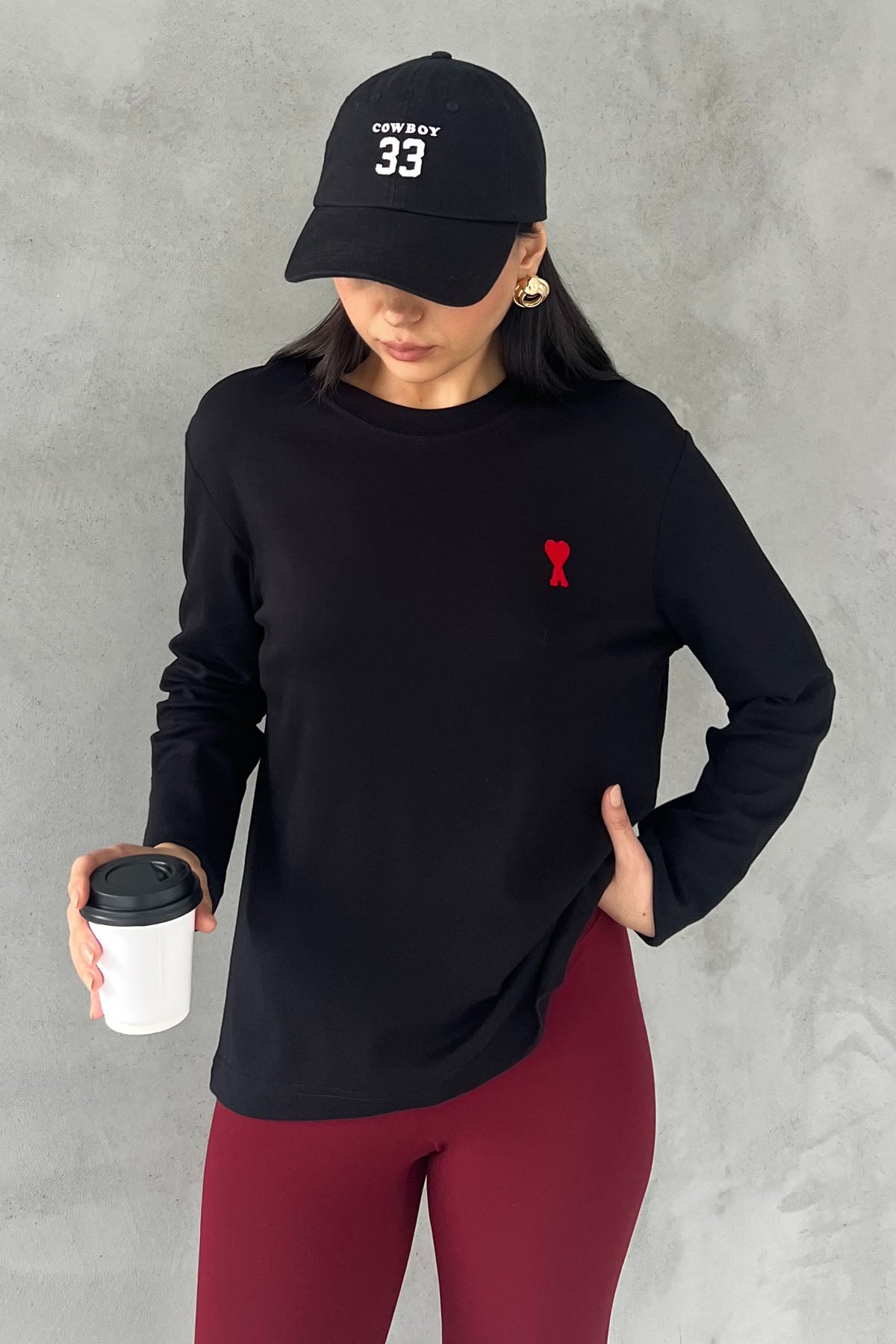 Siyah Marka Model Kalp Nakışlı Uzun Kollu T-shirt SY-2822-Siyah