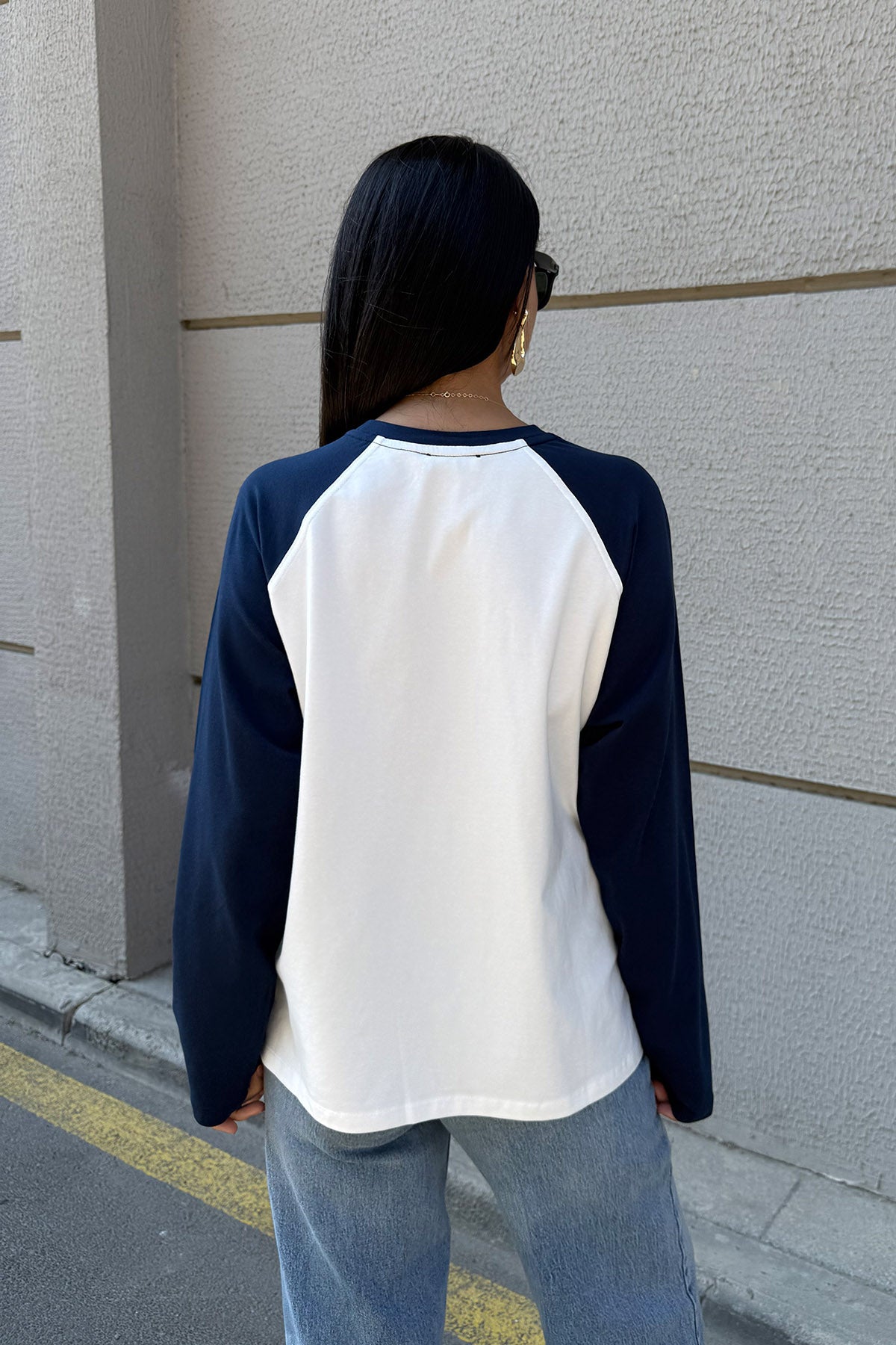 Ekru Reglan Kol Baskılı Bisiklet Yaka İnce Sweatshirt SY-3316-Ekru