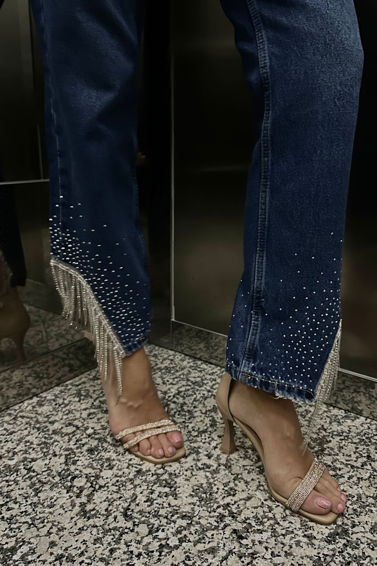 Koyu Mavi Paçası Taş ve Zincir Detay Jean SY-0346-Koyu Mavi