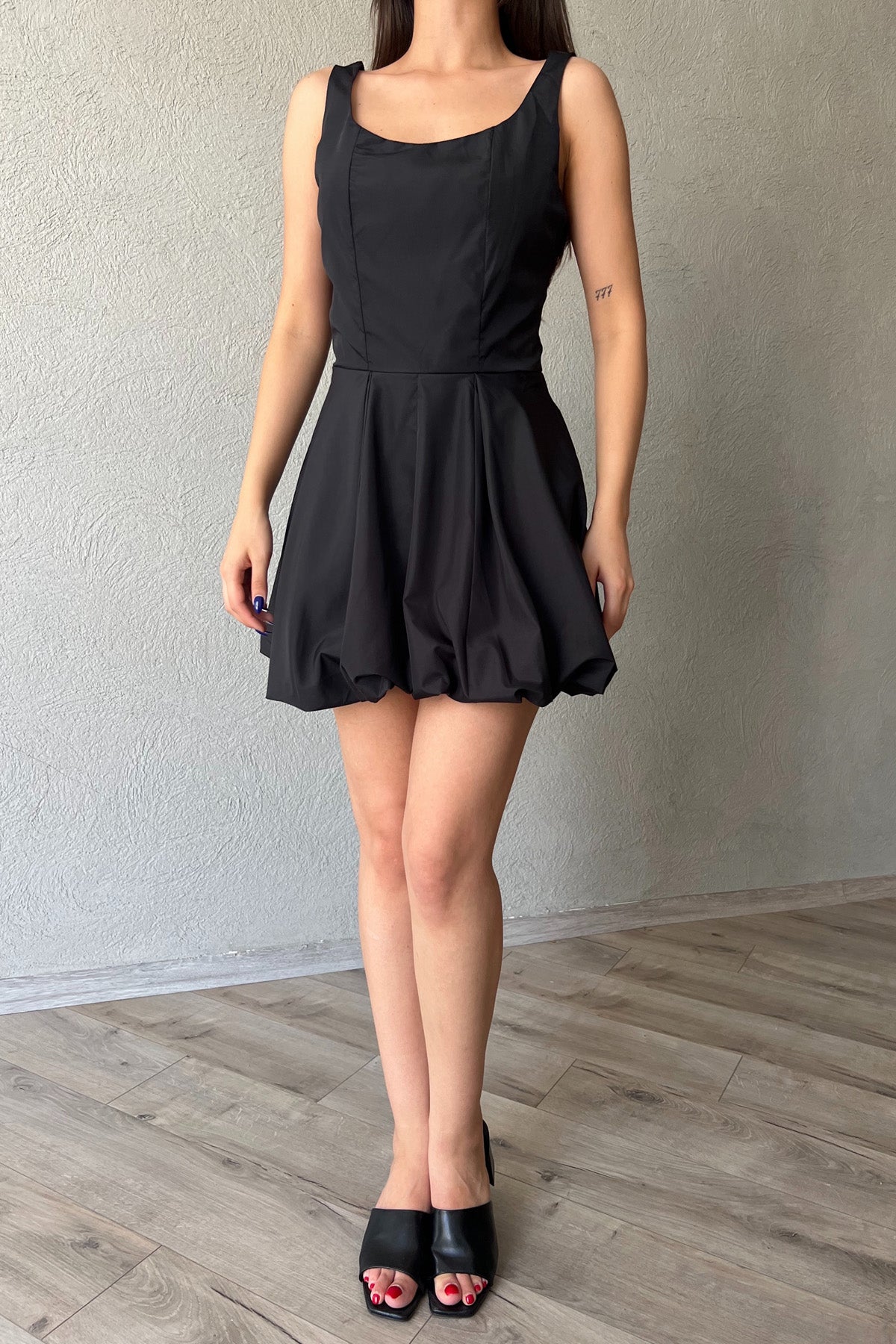 Siyah Balon Etek Mini Elbise SY-2214-Siyah