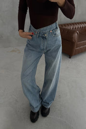 Açık Mavi Asimetrik Düğmeli Kot Baggy Pantolon SY-3463-Açık Mavi