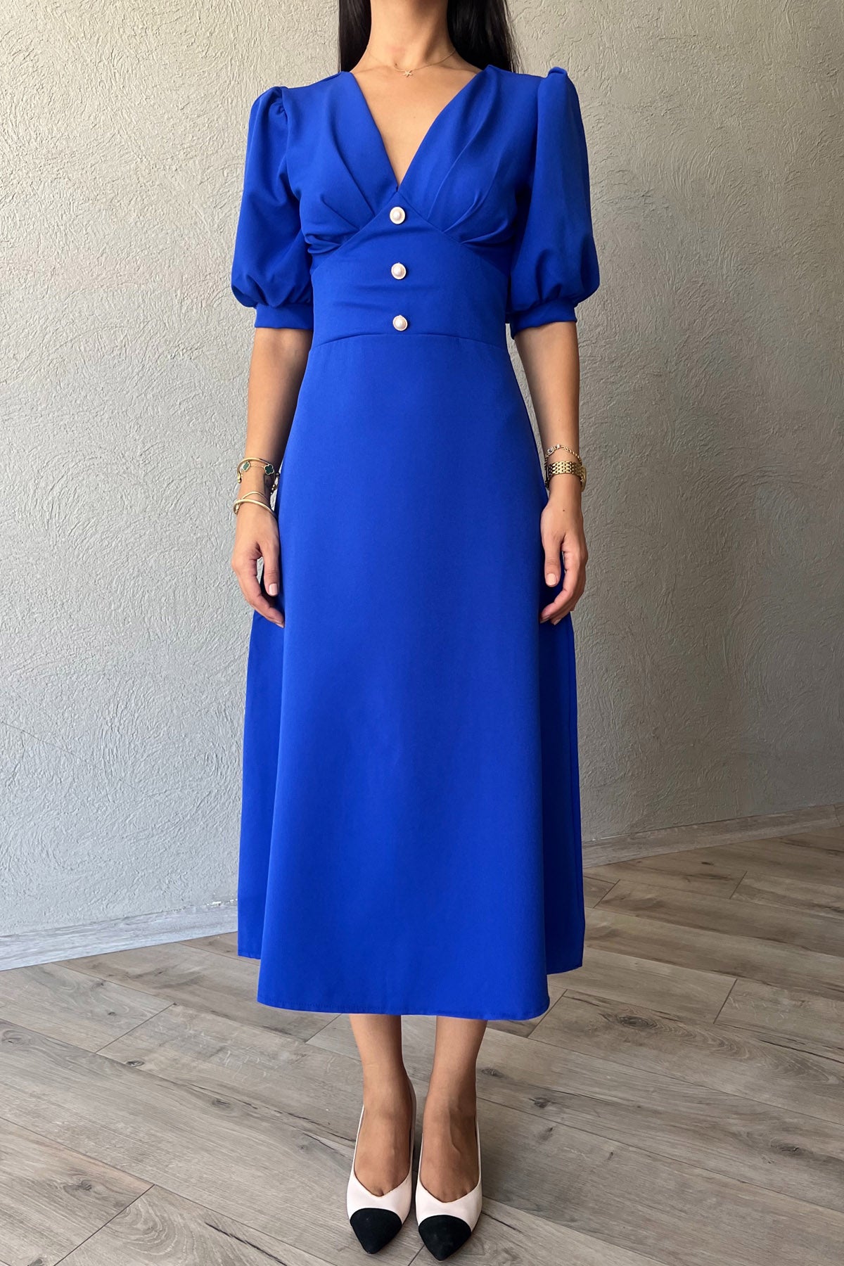 Saks Mavisi İnci Düğme Detay Elbise SY-0351-Saks Mavi
