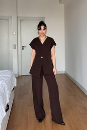 Acı Kahve Gold Düğme Detaylı Asimetrik Kesim Yelek Pantolon Takım SY-3004-Kahve