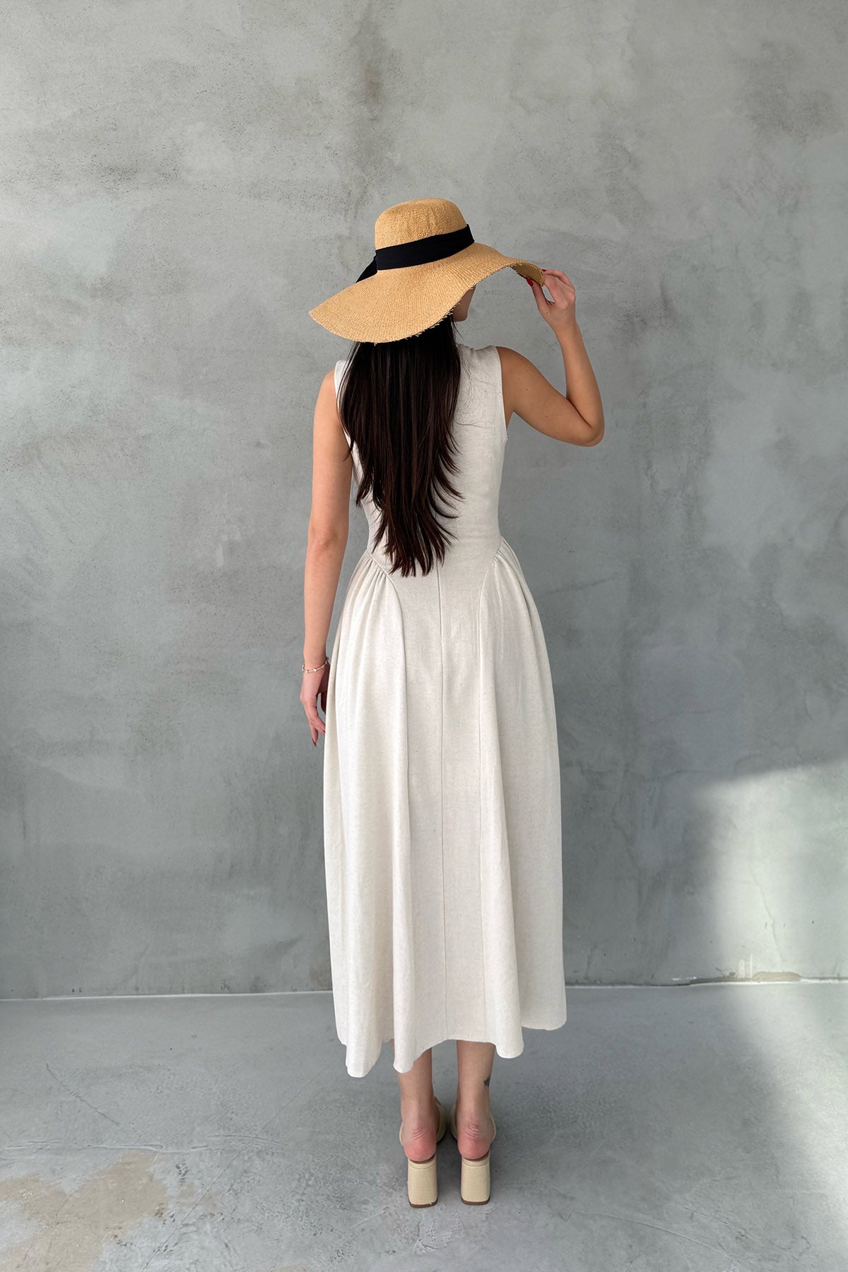 Bej Keten Yanları Büzgülü Midi Boy Prenses Elbise SY-3079-Bej