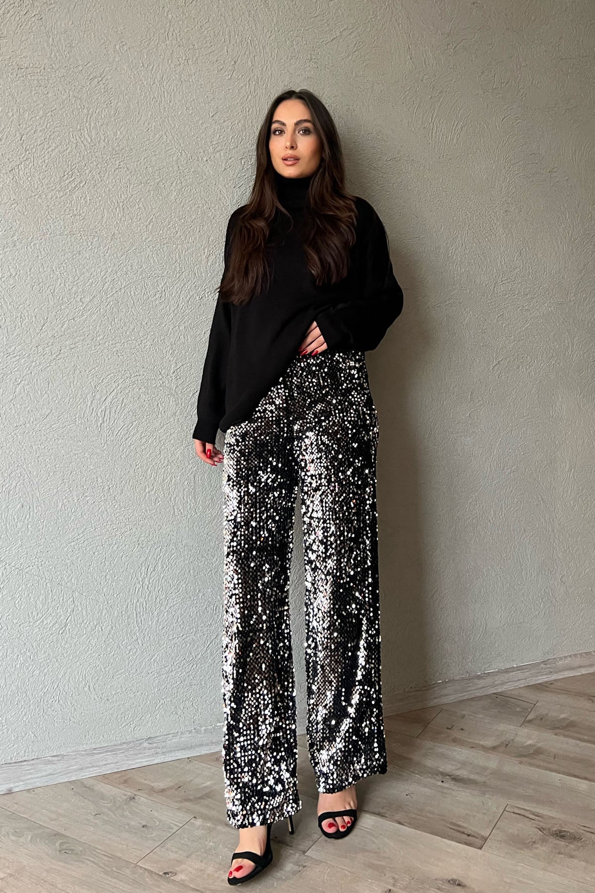 Gümüş Pullu Beli Lastikli Astarlı Pantolon SY-1356-Gümüş