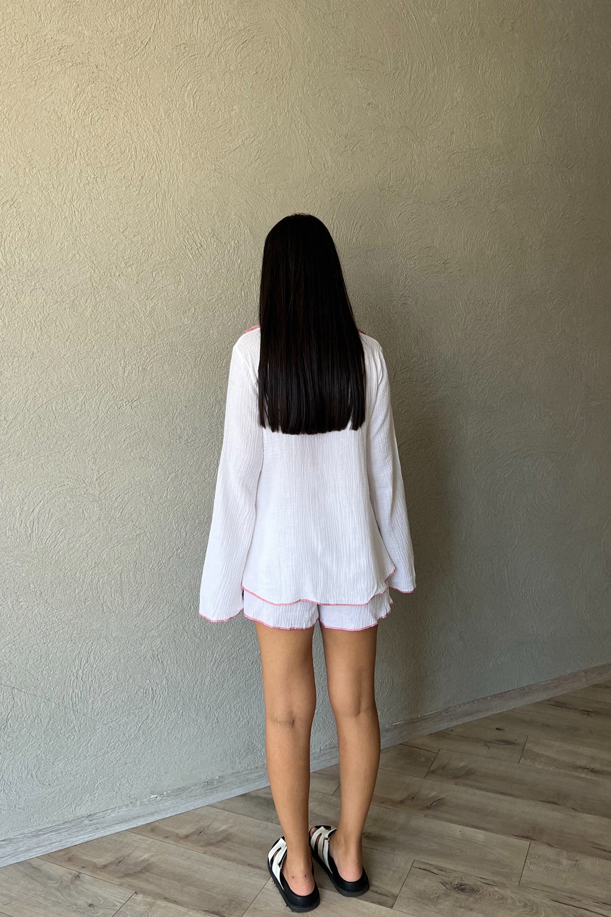 Kırmızı Çizgili Uzun Kollu Gipeli Şortlu Takım SY-2365-Beyaz