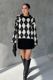 Siyah Baklava Desen Kısa Triko Kazak SY-2793-Siyah