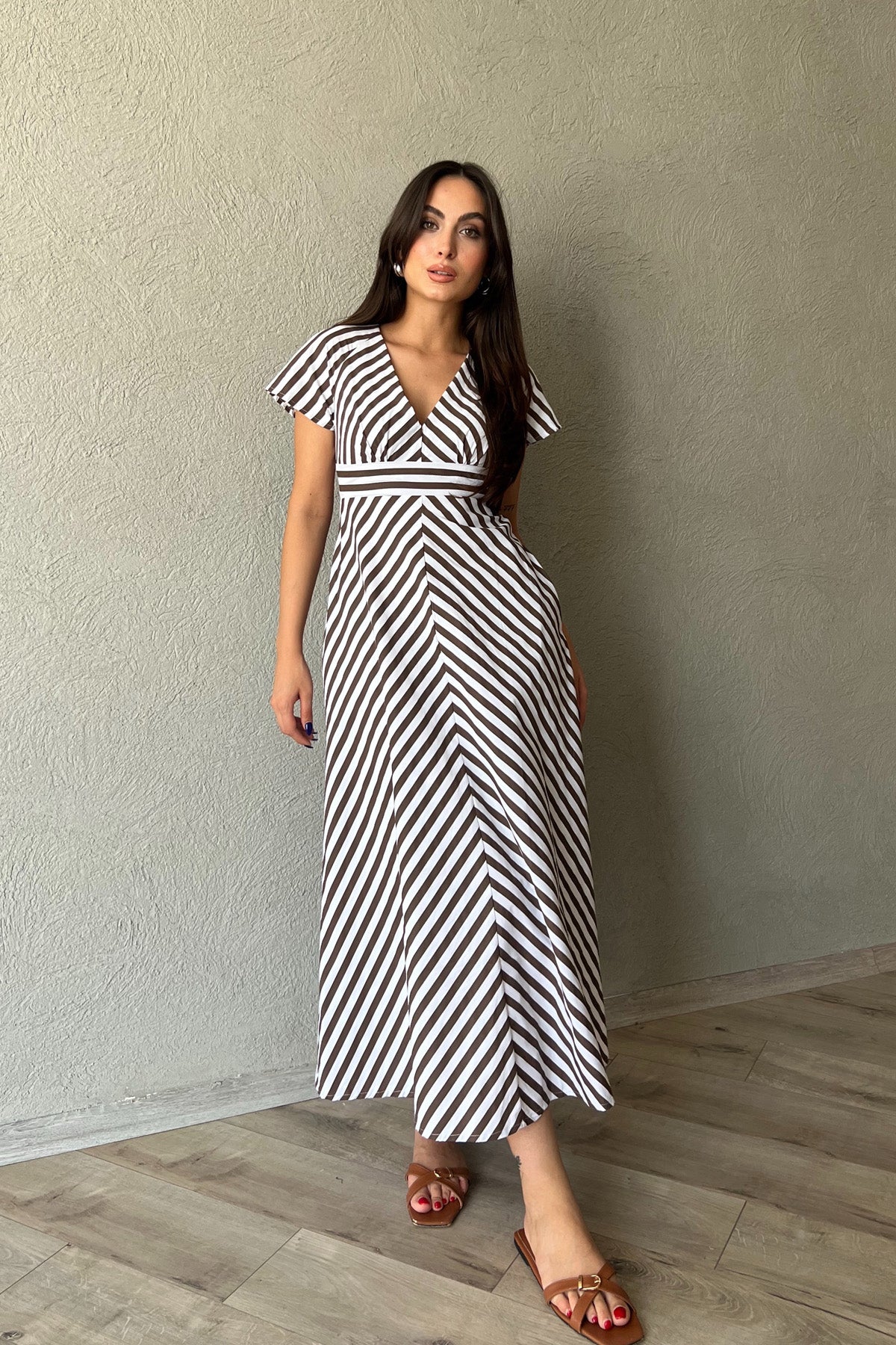 Kahverengi Çizgili Kısa Kol Elbise SY-2074-Kahverengi