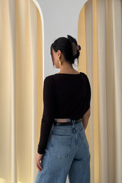 Siyah Akıcı Broşlu Body SY-3481-Siyah