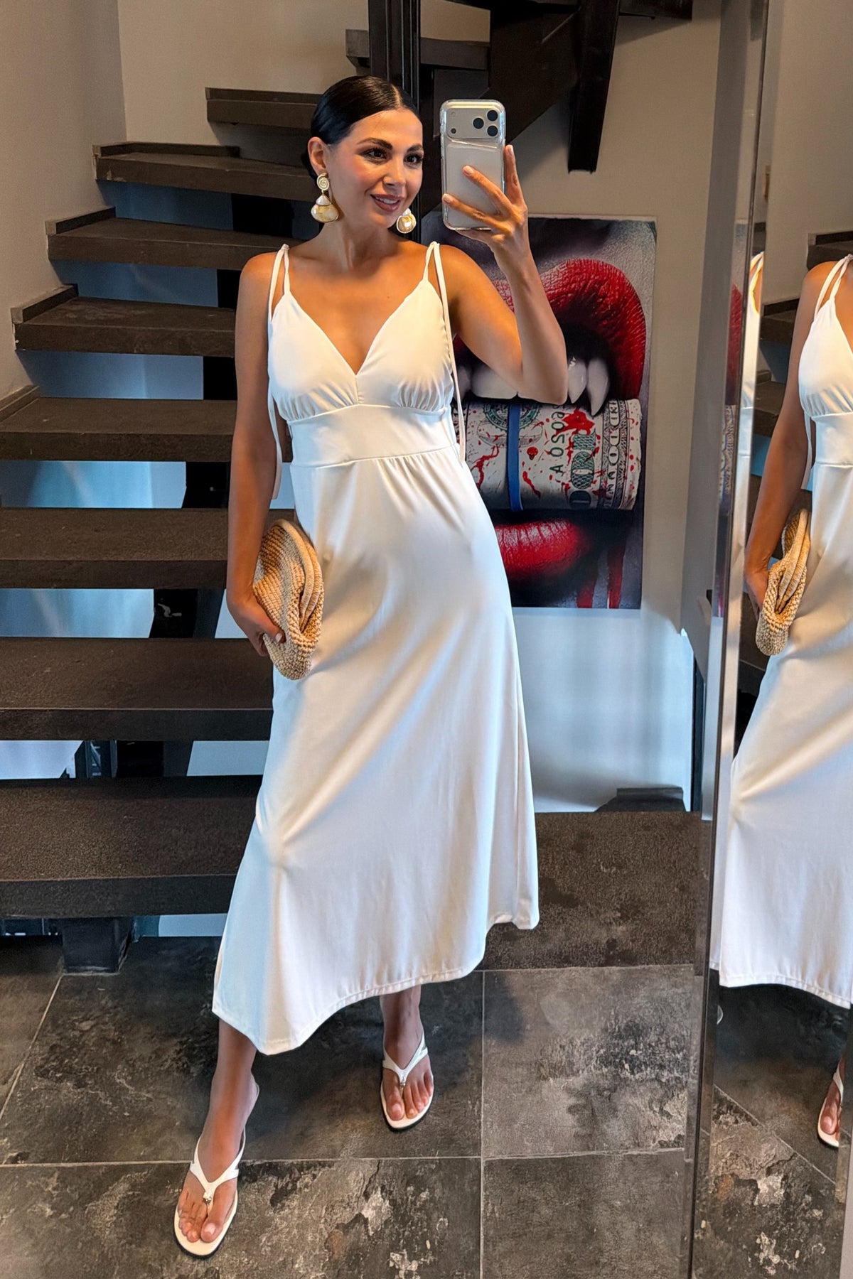 Beyaz Boyundan Bağlamalı Sırt Detaylı Elbise SY-2255-Beyaz