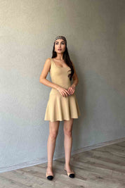 Vizon Kare Yaka Eteği Volanlı Mini Elbise SY-1928-Vizon