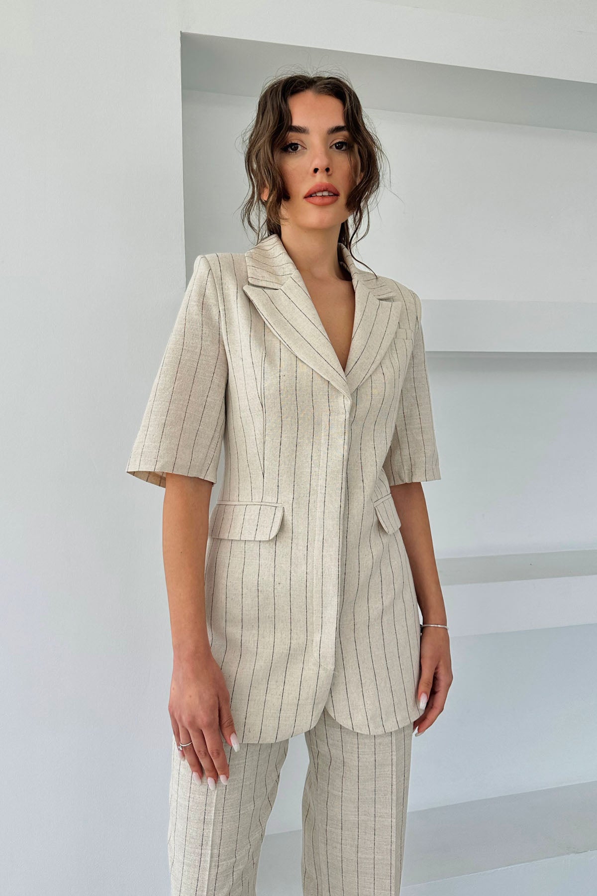 Bej Çizgili Sırt Detaylı Ceket ve Pantolon Takım SY-0389-Bej