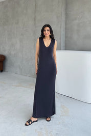 Füme V Yaka Merserize Yırtmaçlı Uzun elbise SY-3229-Füme